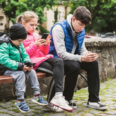 Digital Talk: Snapchat, TikTok & Computerspiele – Chancen & Gefahren neuer Medien